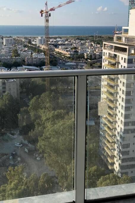 Elegant 3 Bedroom Ocean View Condo In Kiryat Yam Qiryat Yam Εξωτερικό φωτογραφία