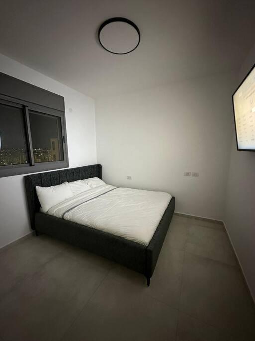 Elegant 3 Bedroom Ocean View Condo In Kiryat Yam Qiryat Yam Εξωτερικό φωτογραφία